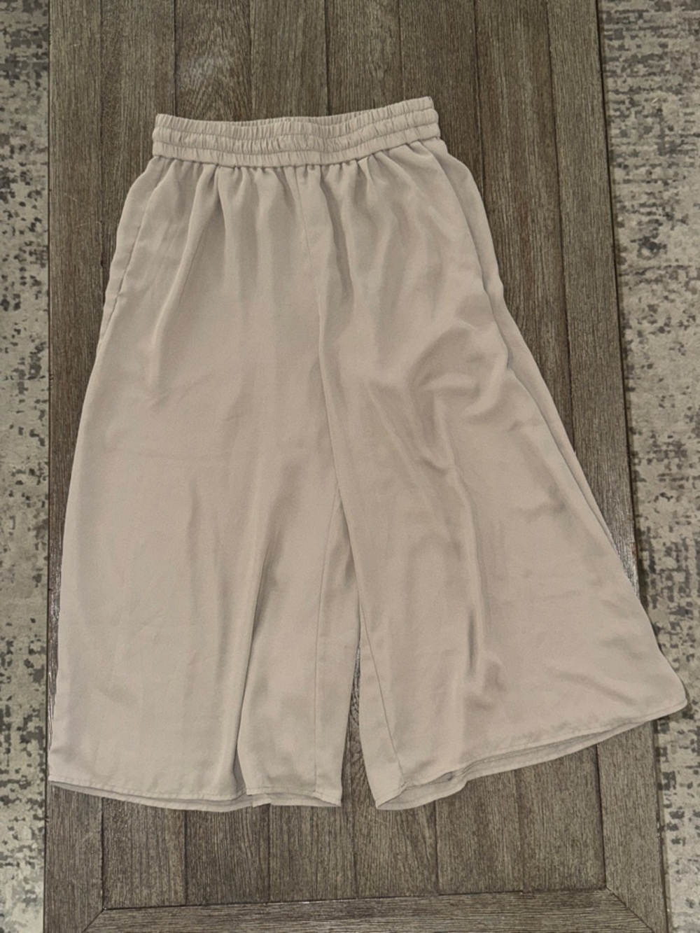 Babaton Luiz Wide Leg Culotte Pants Stone Taupe FLAW